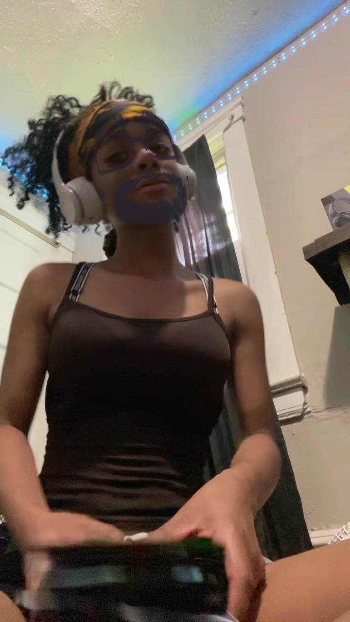 @ilovebrownskins