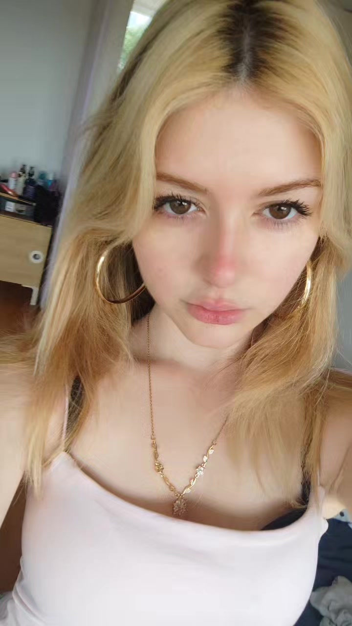 @c4ts🪽