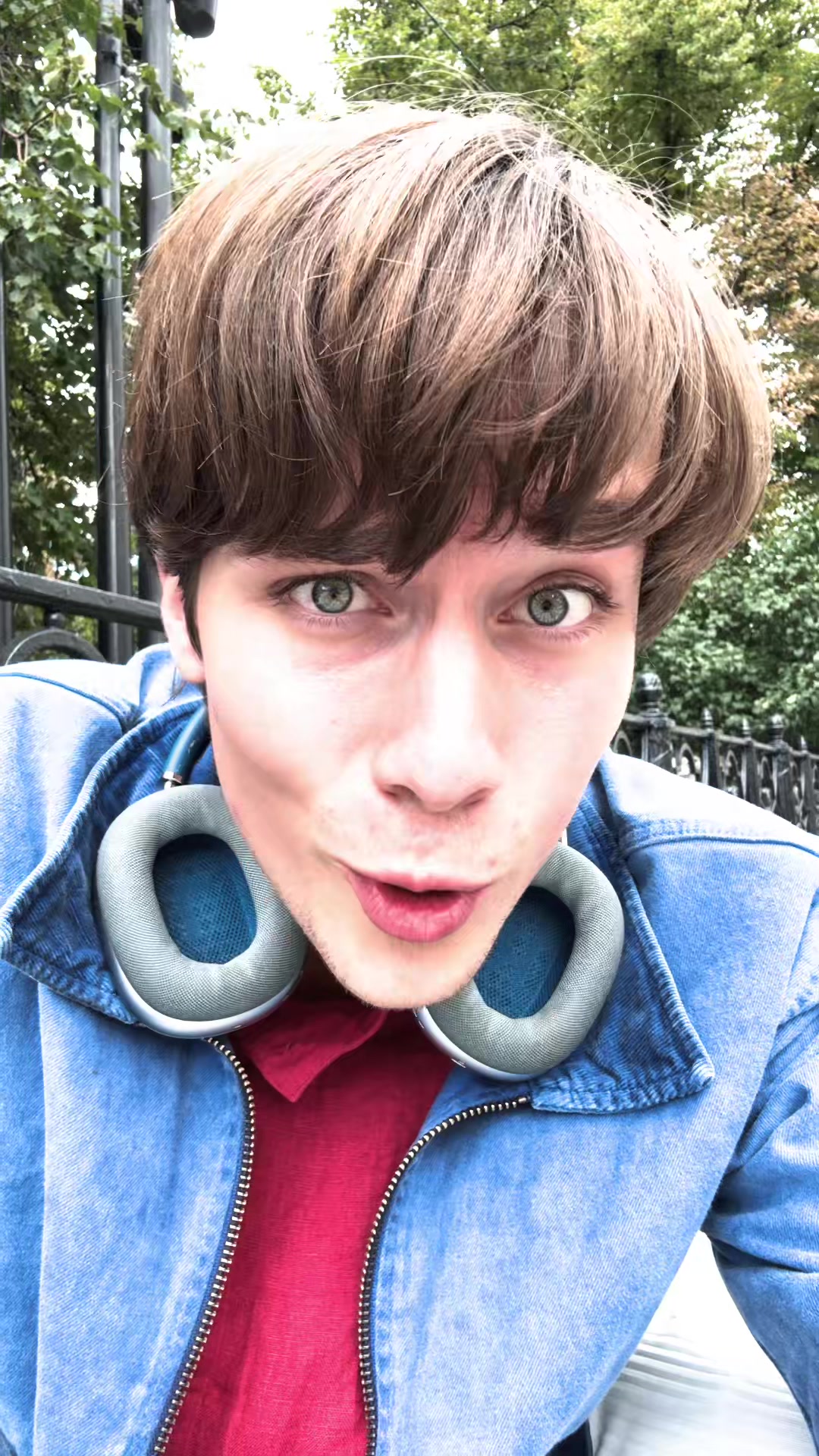 @Алексей Онежен