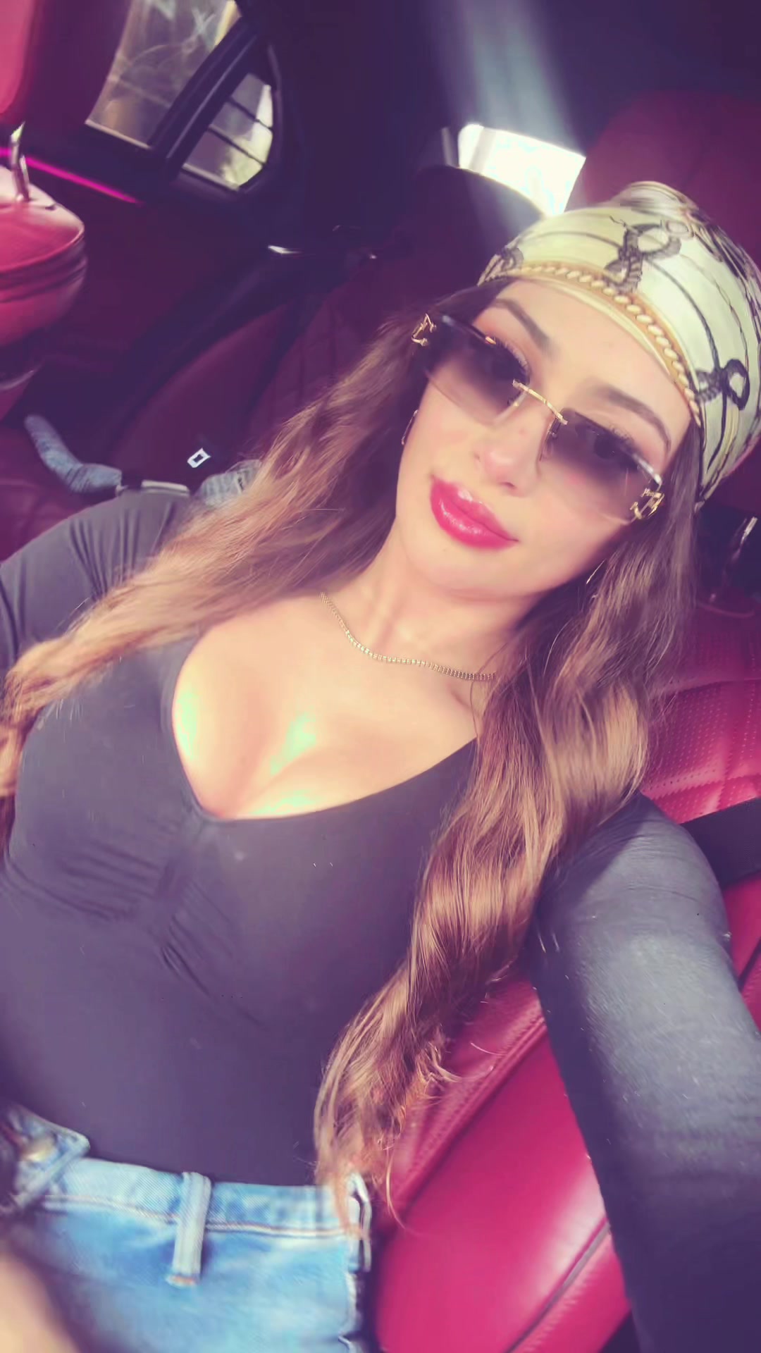 @dayanisofficial