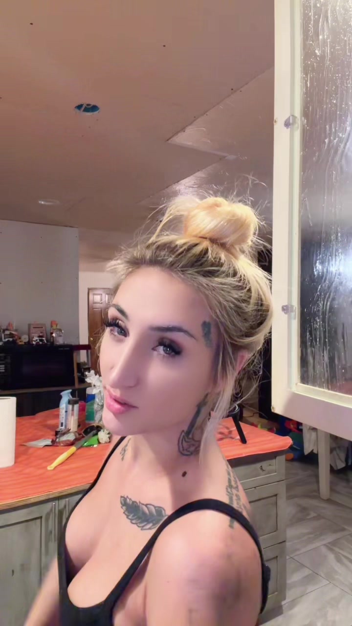 @youluvsumangelique