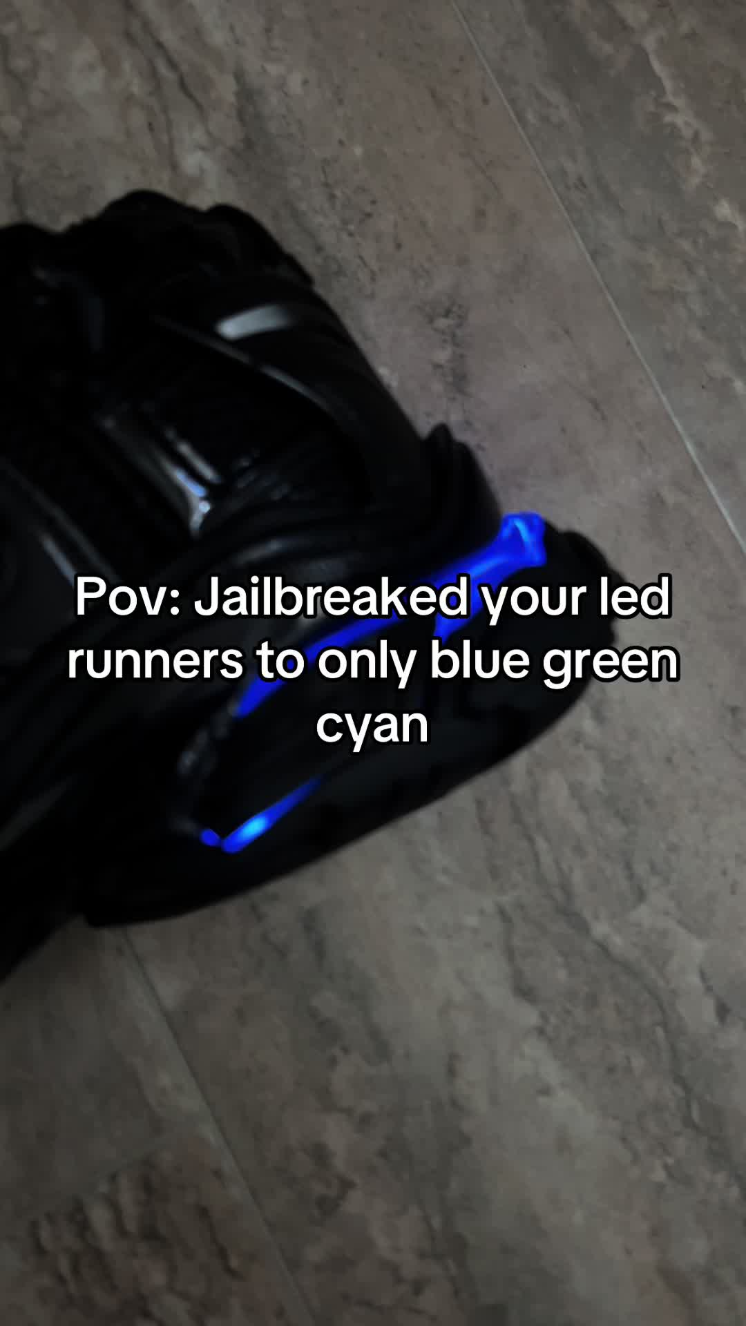 @️