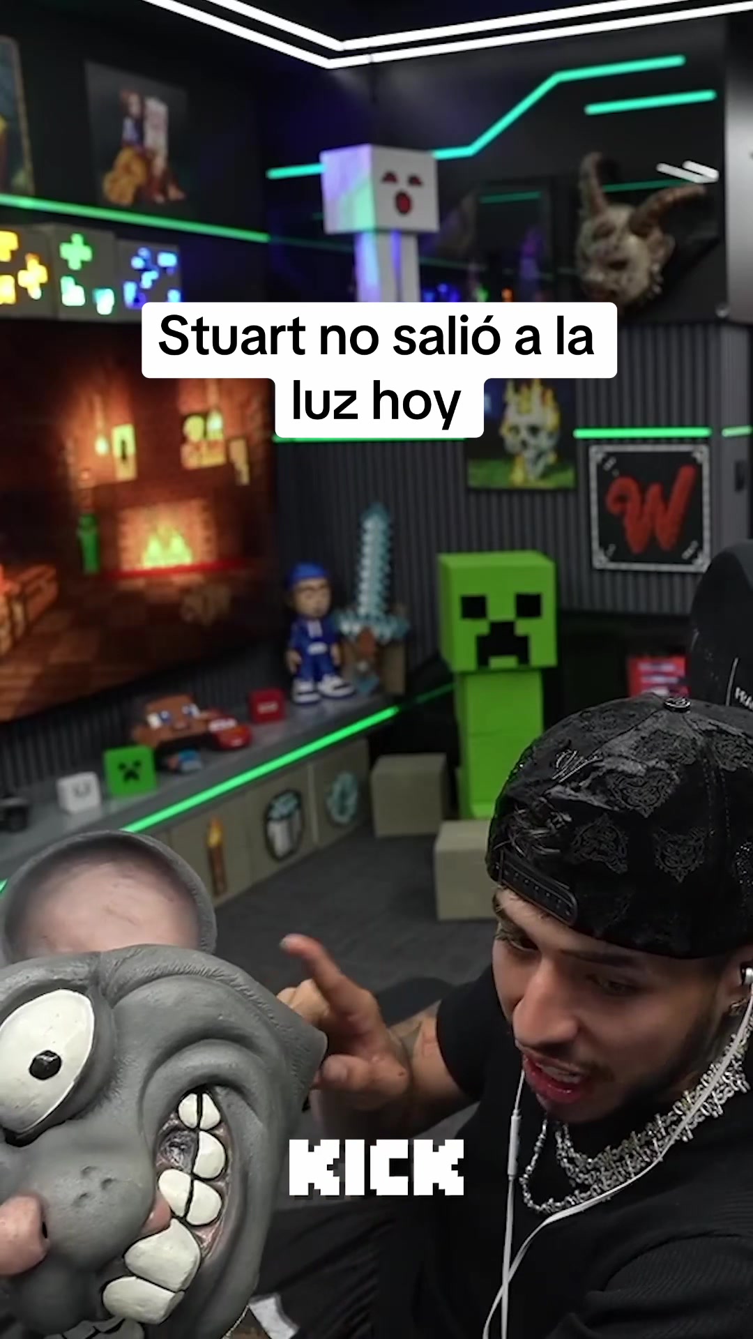 @ColClips_