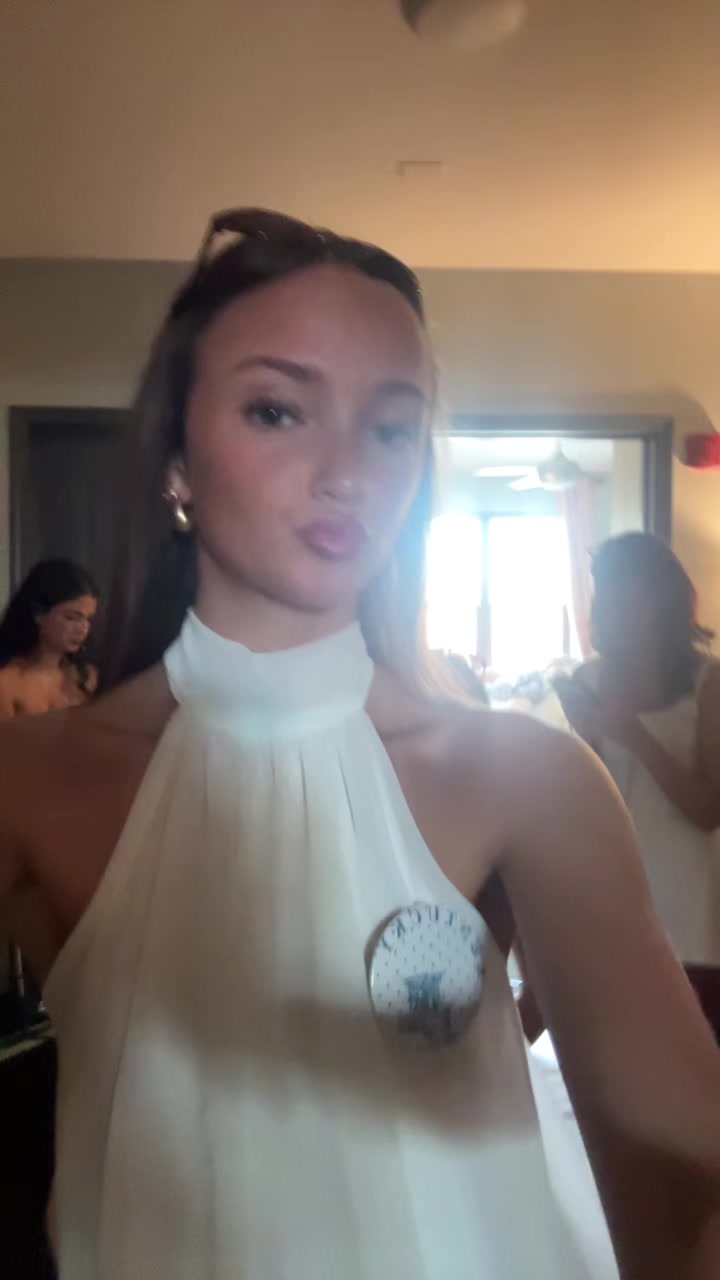 @viaslygirl85