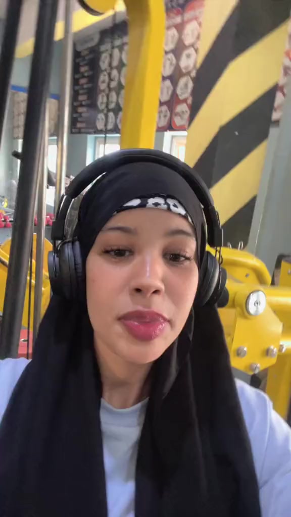 @Juweriya🎀