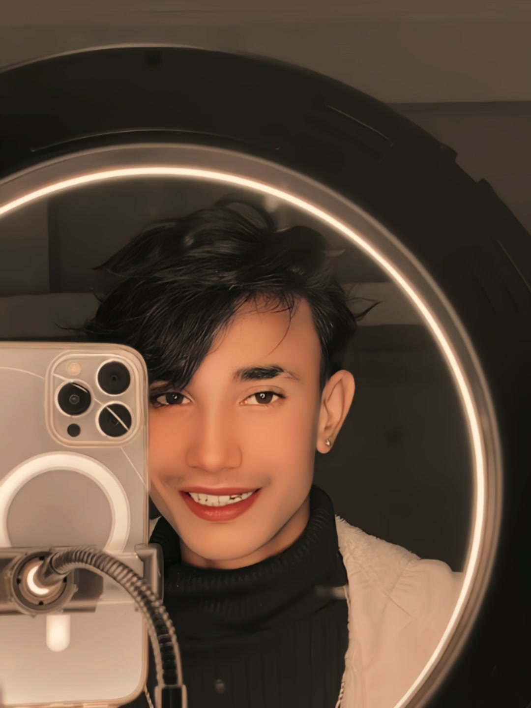 @LoCaL__Boy__^•^