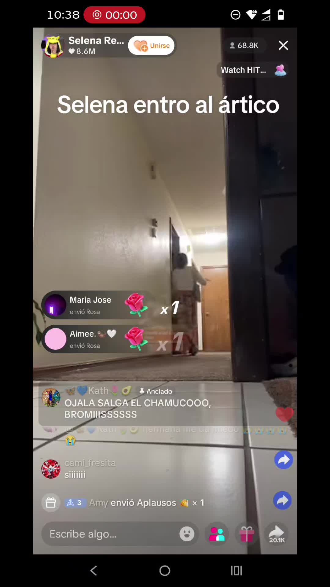 @Naomimariela