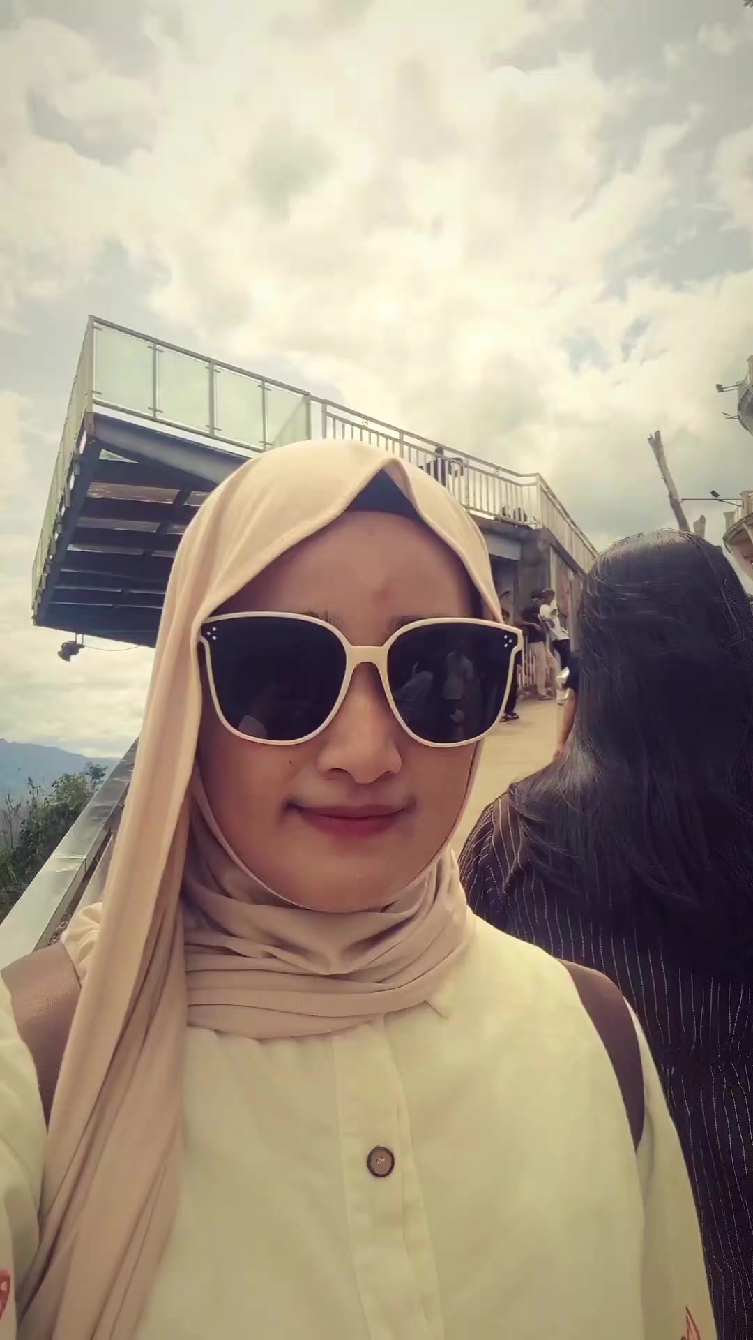 @Emil_Novita1511