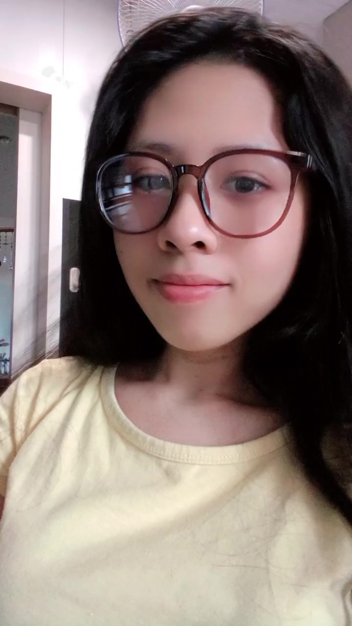 @ELLY