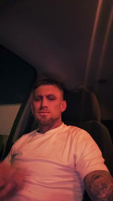 @Tattedprettyboy