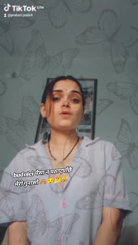 @LaX__मी 💰👀