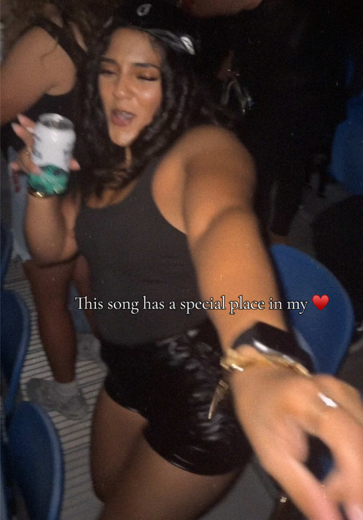 @Nelly💎