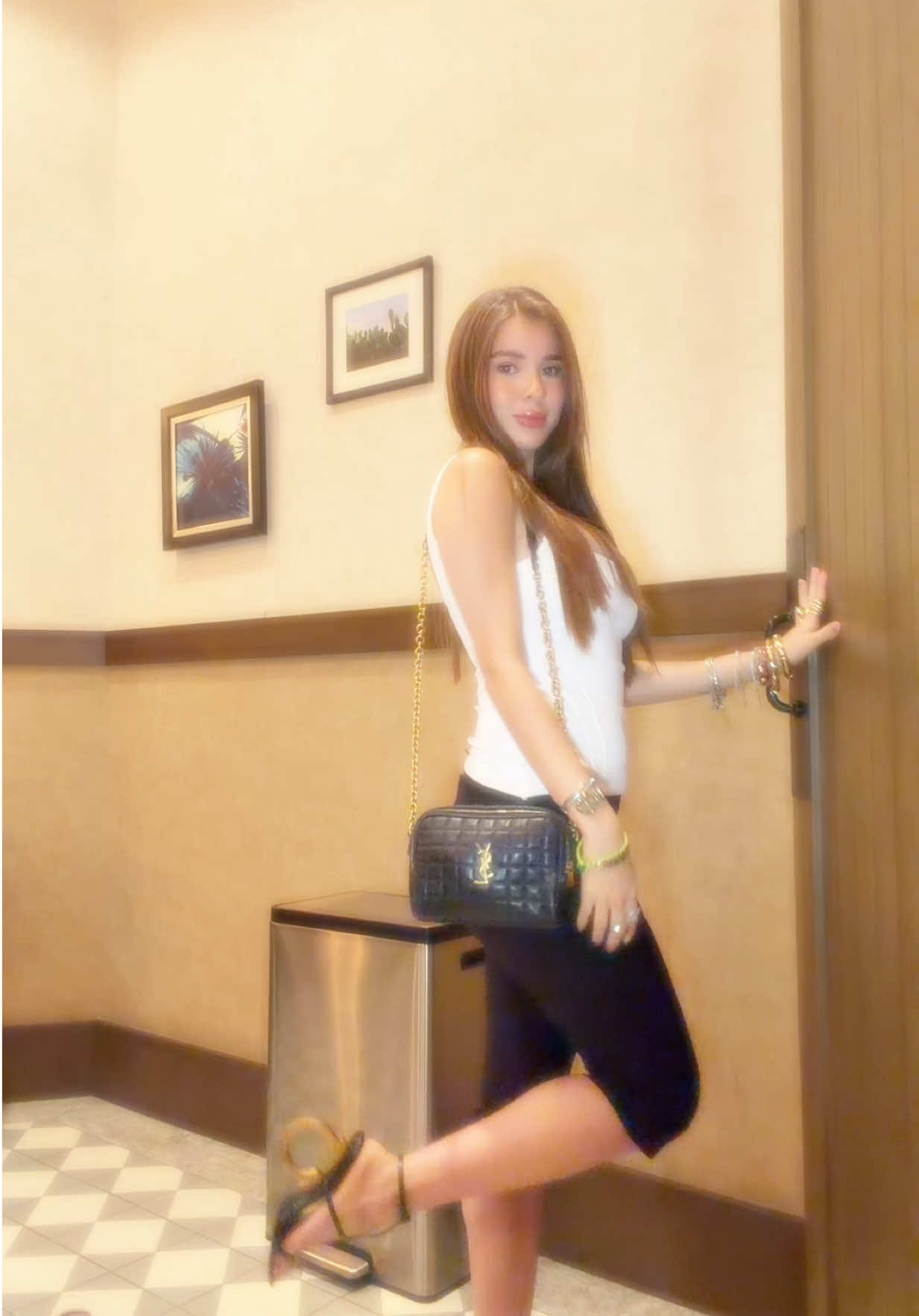 @Samyca_