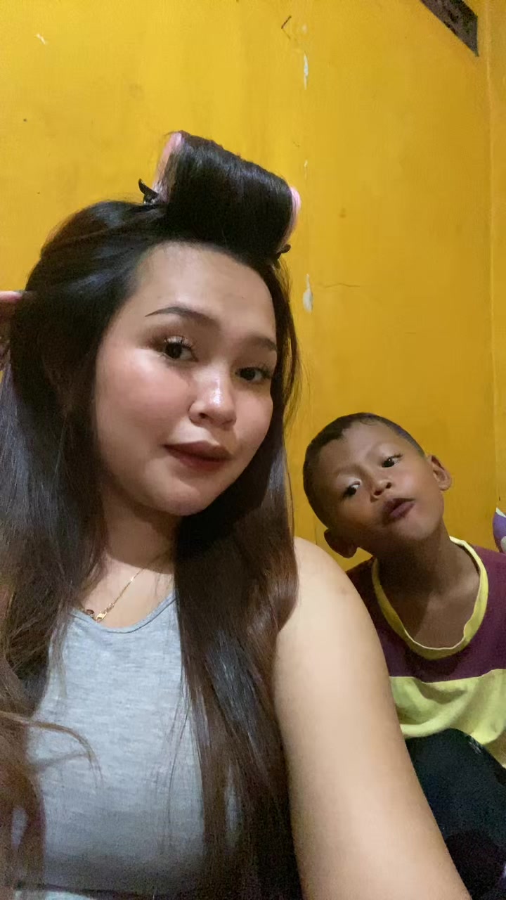 @YulianaLarasati