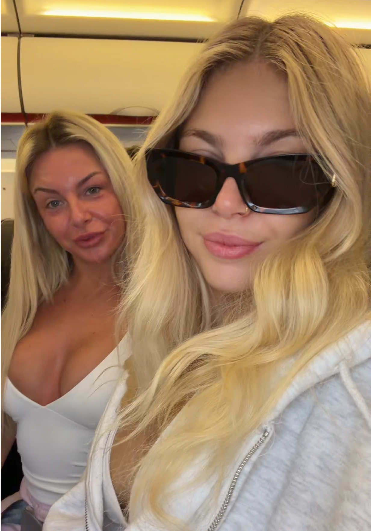 @bimbocityblonde