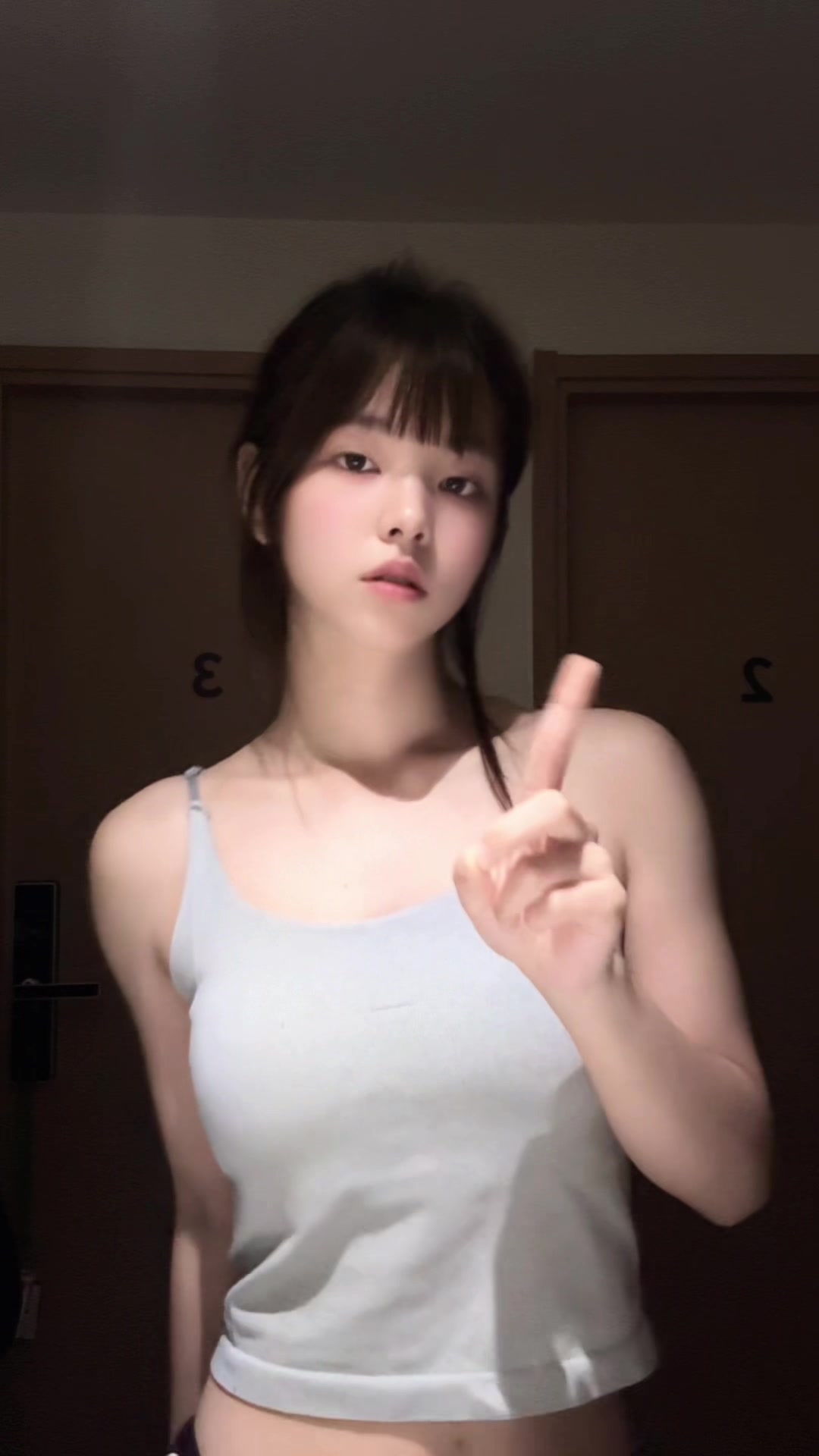 @lu
