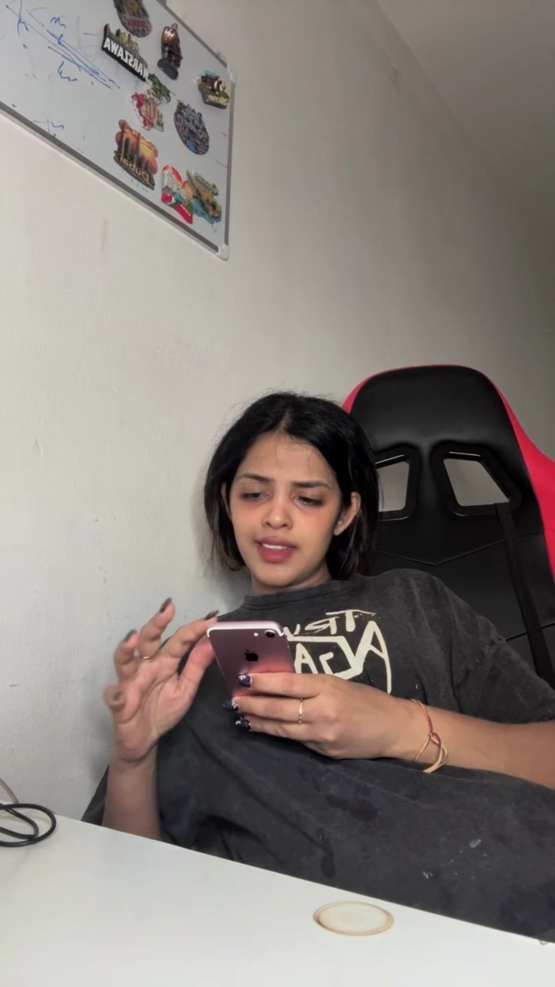 @Mane Girl🎭 ( මනා)
