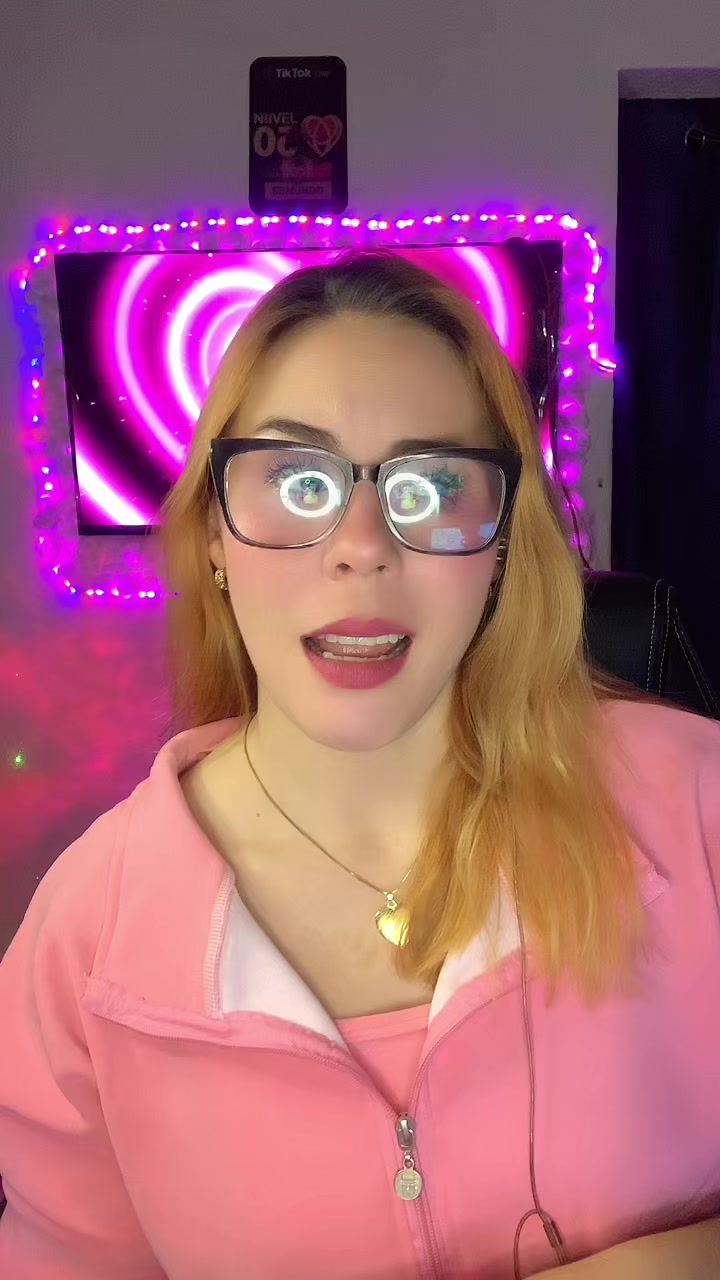 @Roxipp🎙️🥕🧡🍋🟩🍓