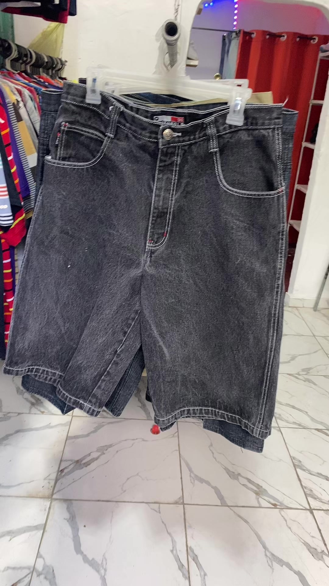 @Ropa Urbana