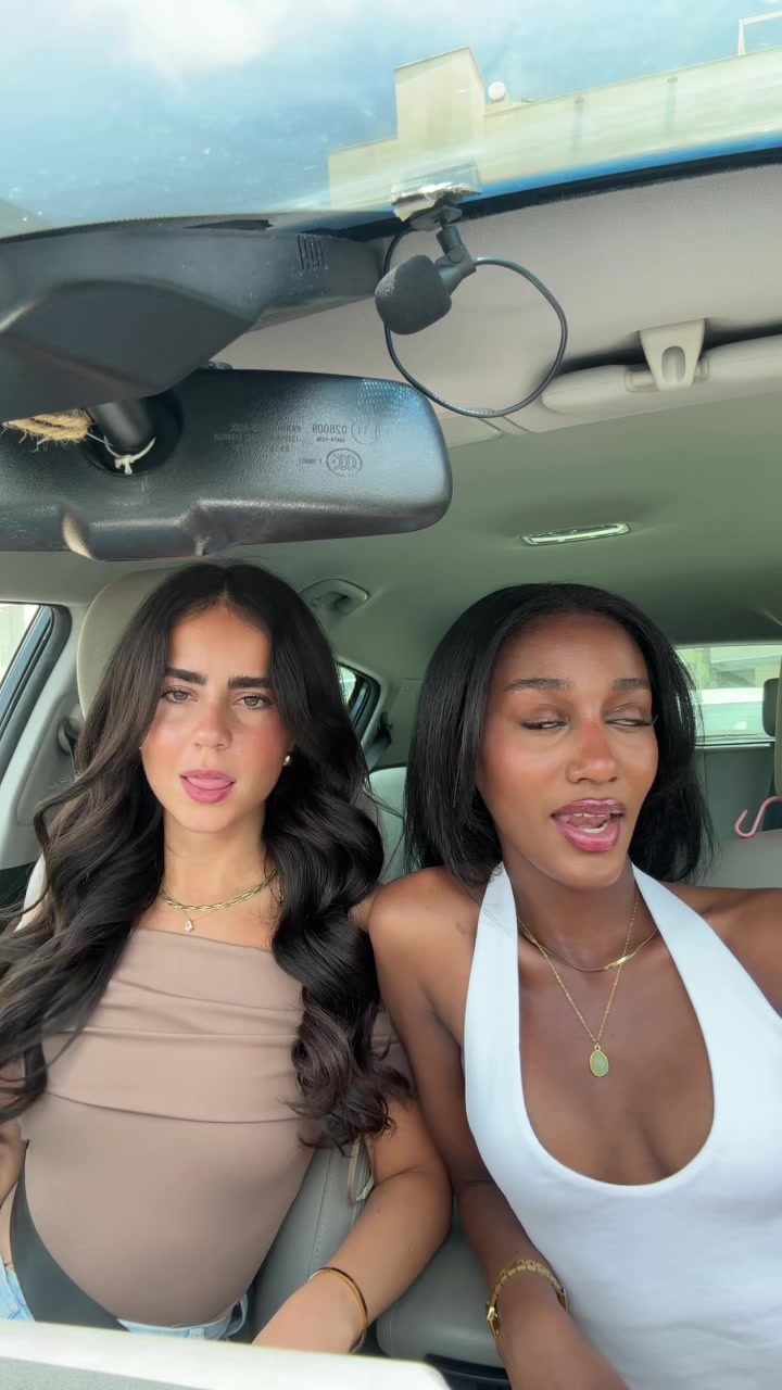 @👄