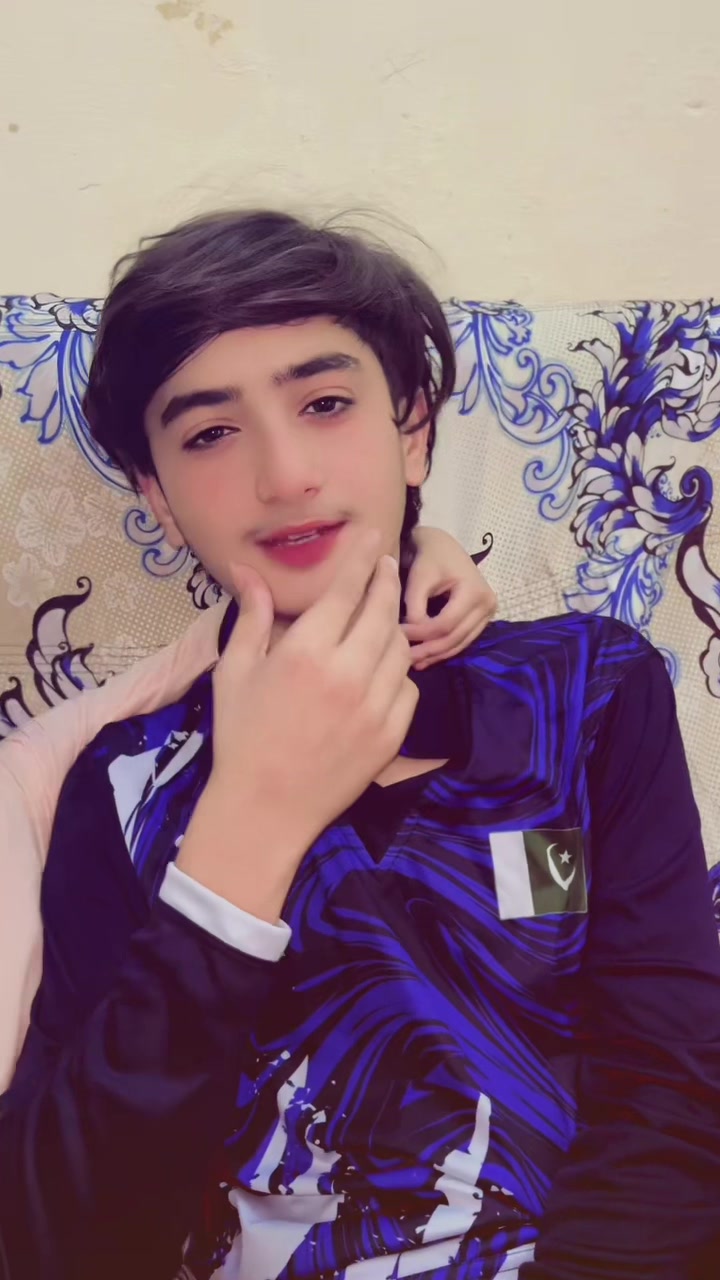 @حسین احمد &hearts;️🌼✨