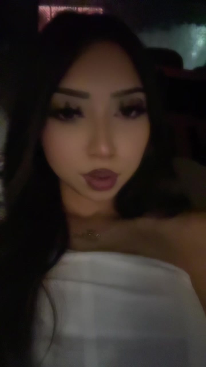 @𝑀𝒾𝒶 𝒷𝑒𝓁𝓁𝒶 𝓇𝑜𝓈𝑒