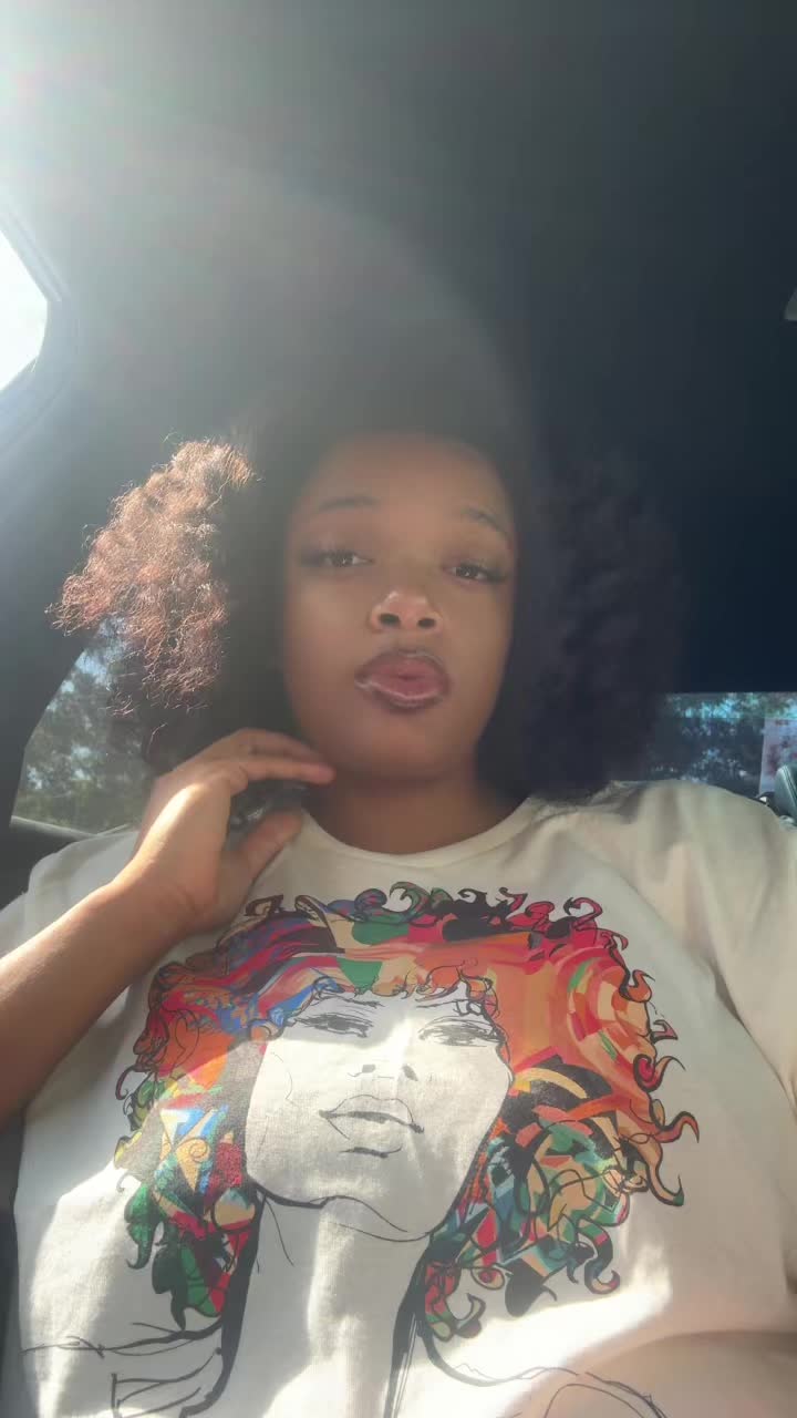 @AriJanae ♌️💕
