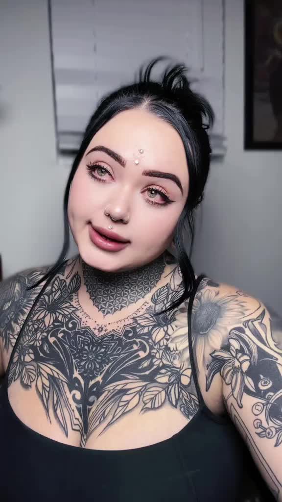 @GoddessGoth