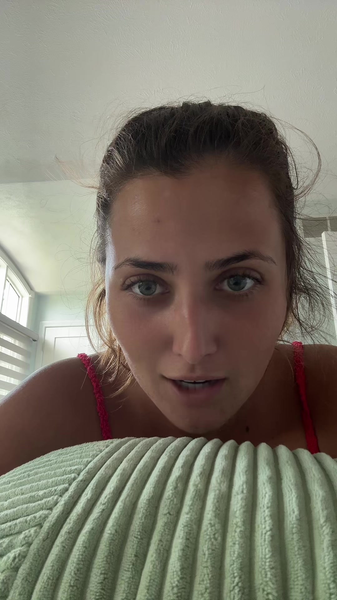 @Ella