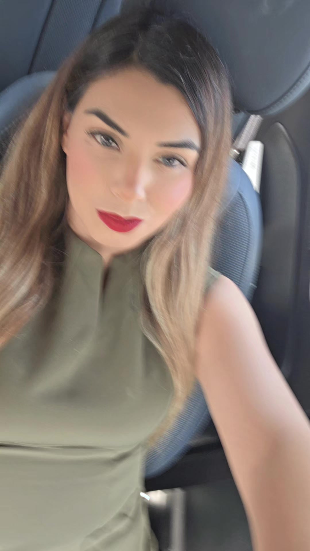 @Yajaira Salazar