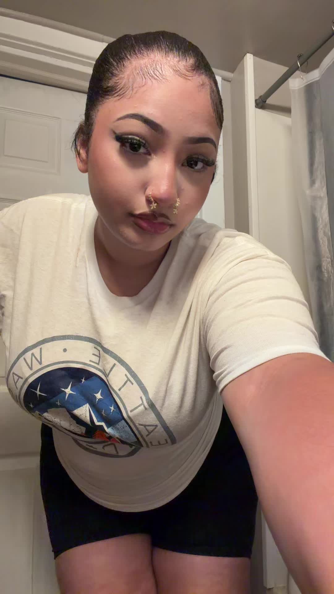 @HotdogHotdog22