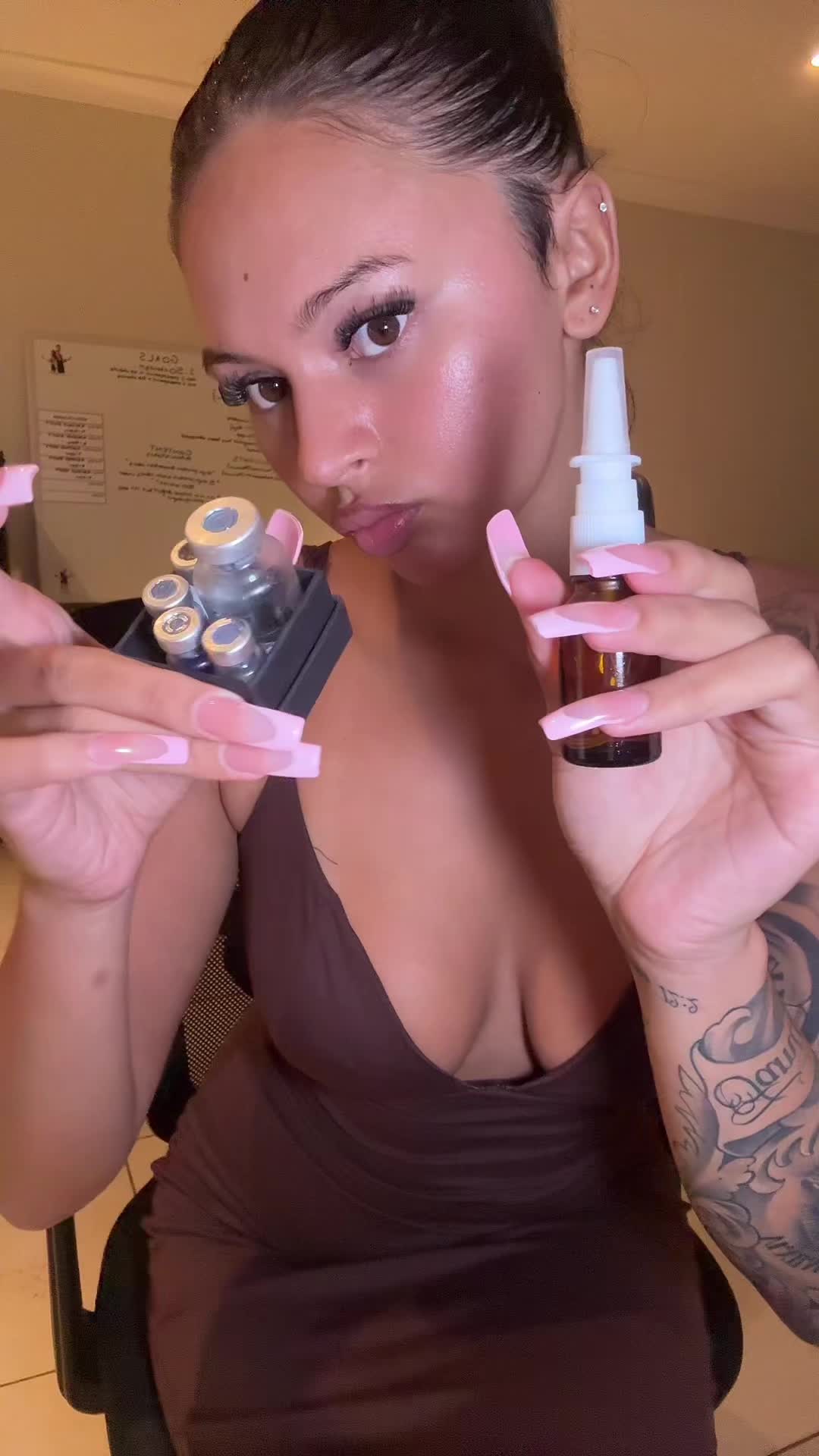 @T