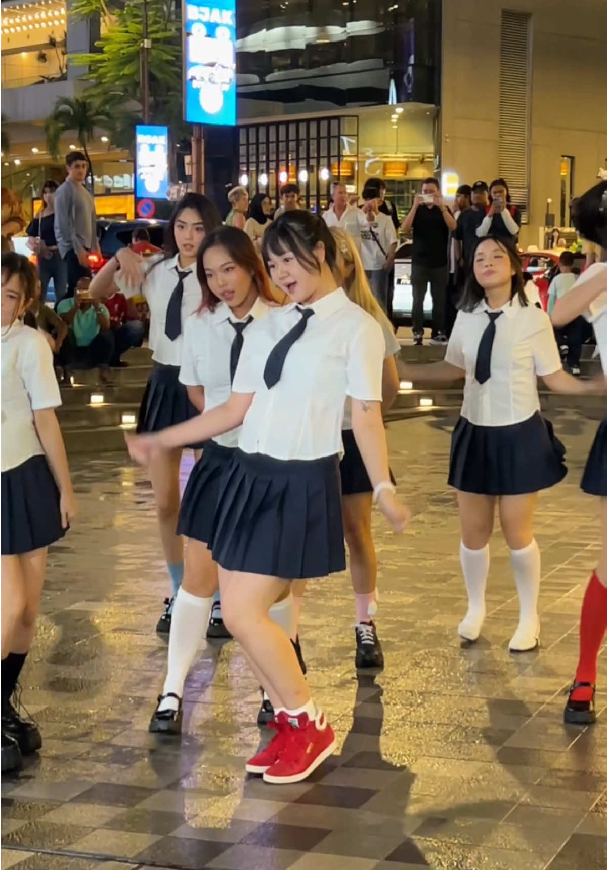 @nicole ୨୧