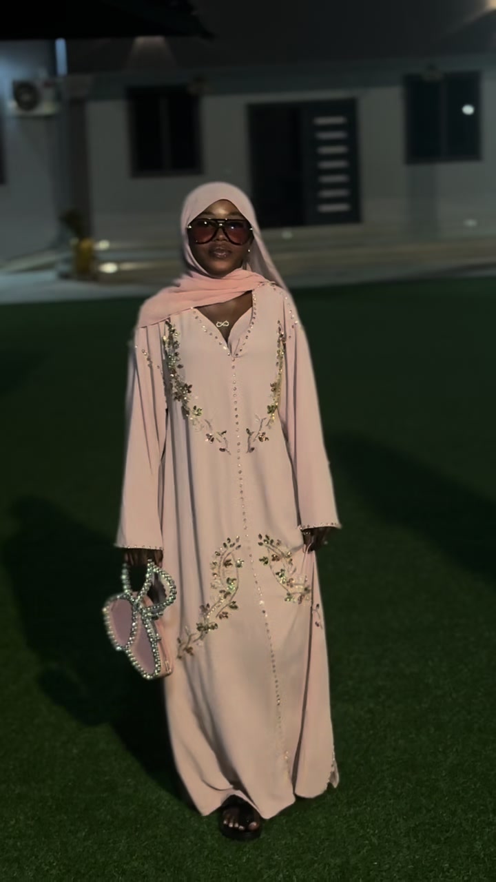 @ღ𝐵𝑒𝑎𝑡𝑟𝑖𝑐𝑒ఌ𝐾𝑎𝑛𝑡𝑜𝑛