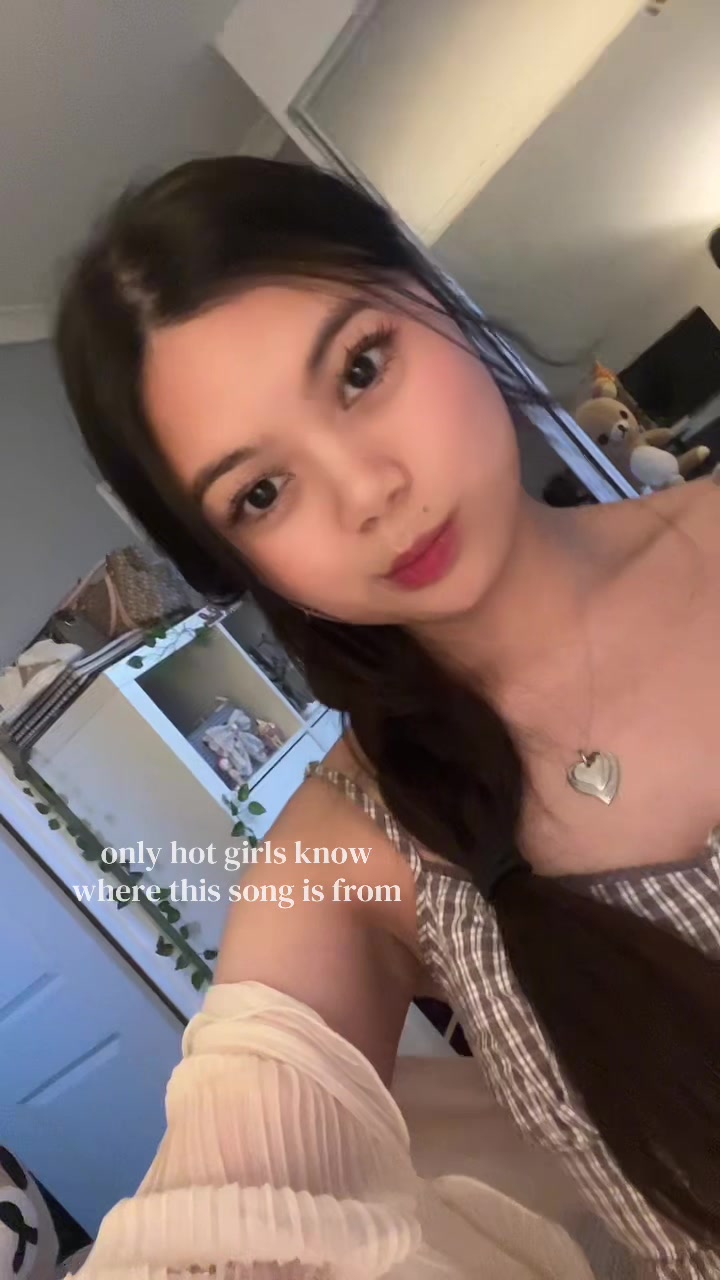 @phoebe kaye 🎀