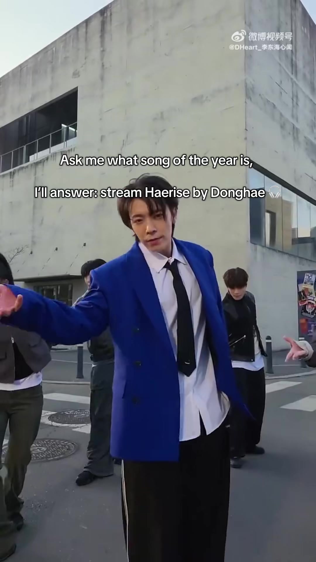 @Shut up Donghae&rsquo;s alive out