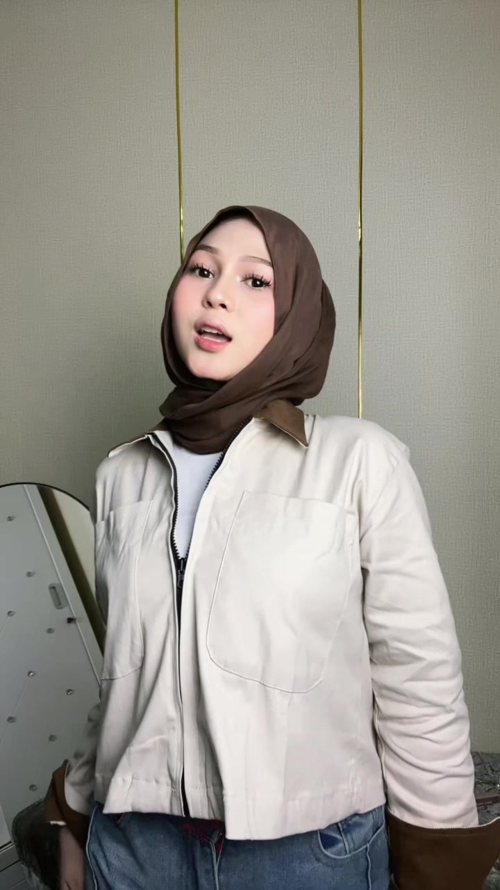 @cahyaniajaaa