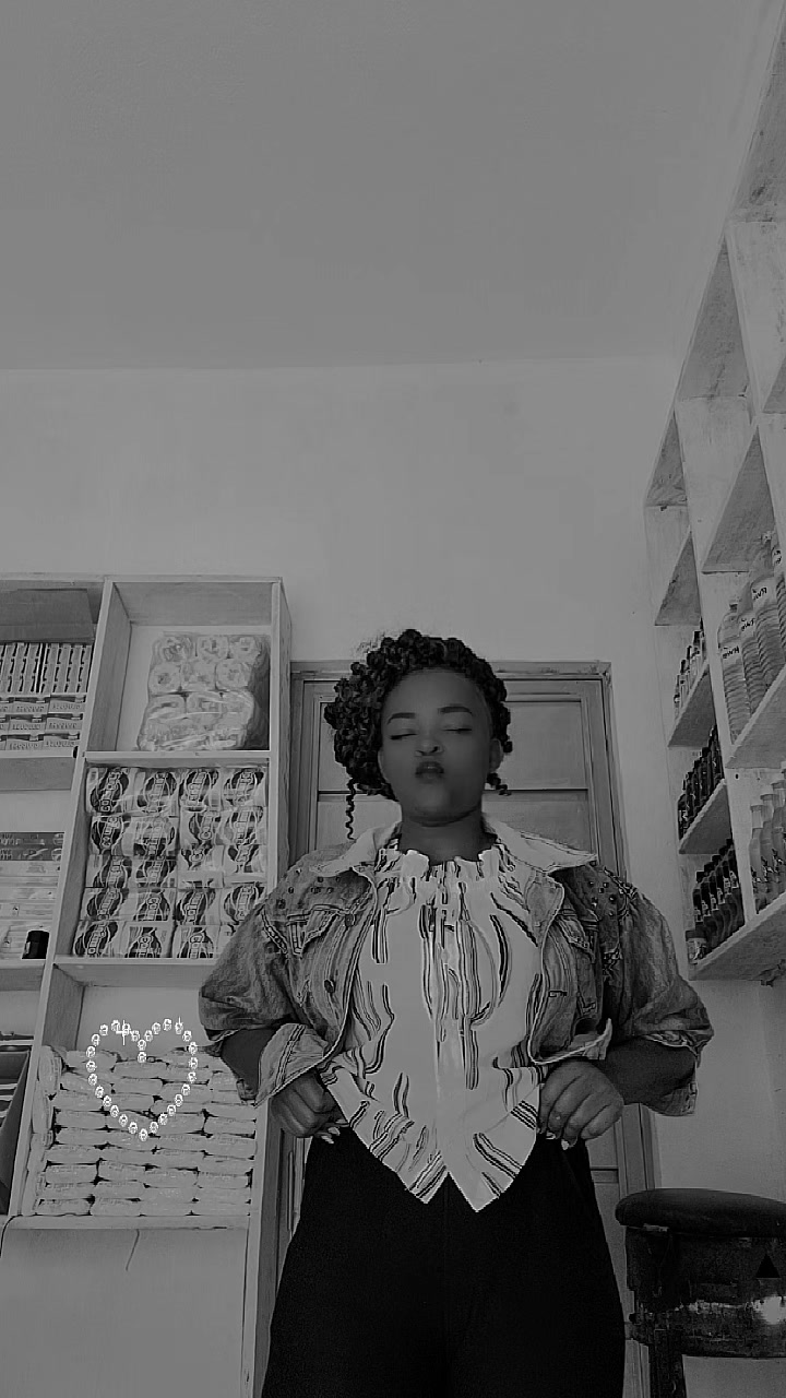 @Maria kasule🥰