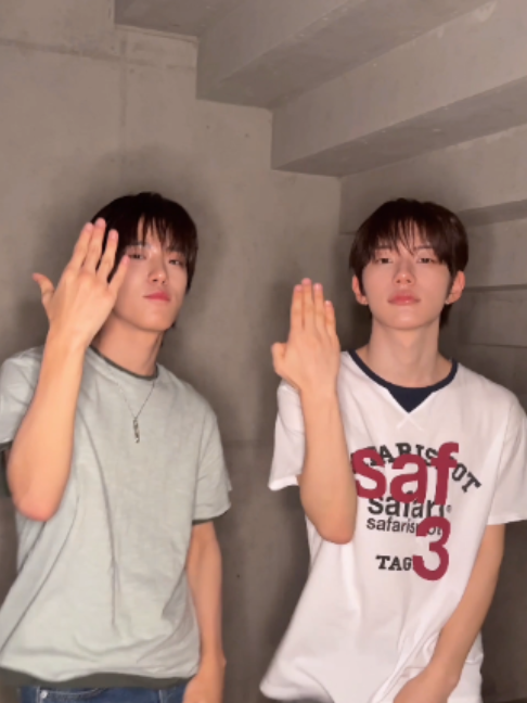 @CLOSE YOUR EYES