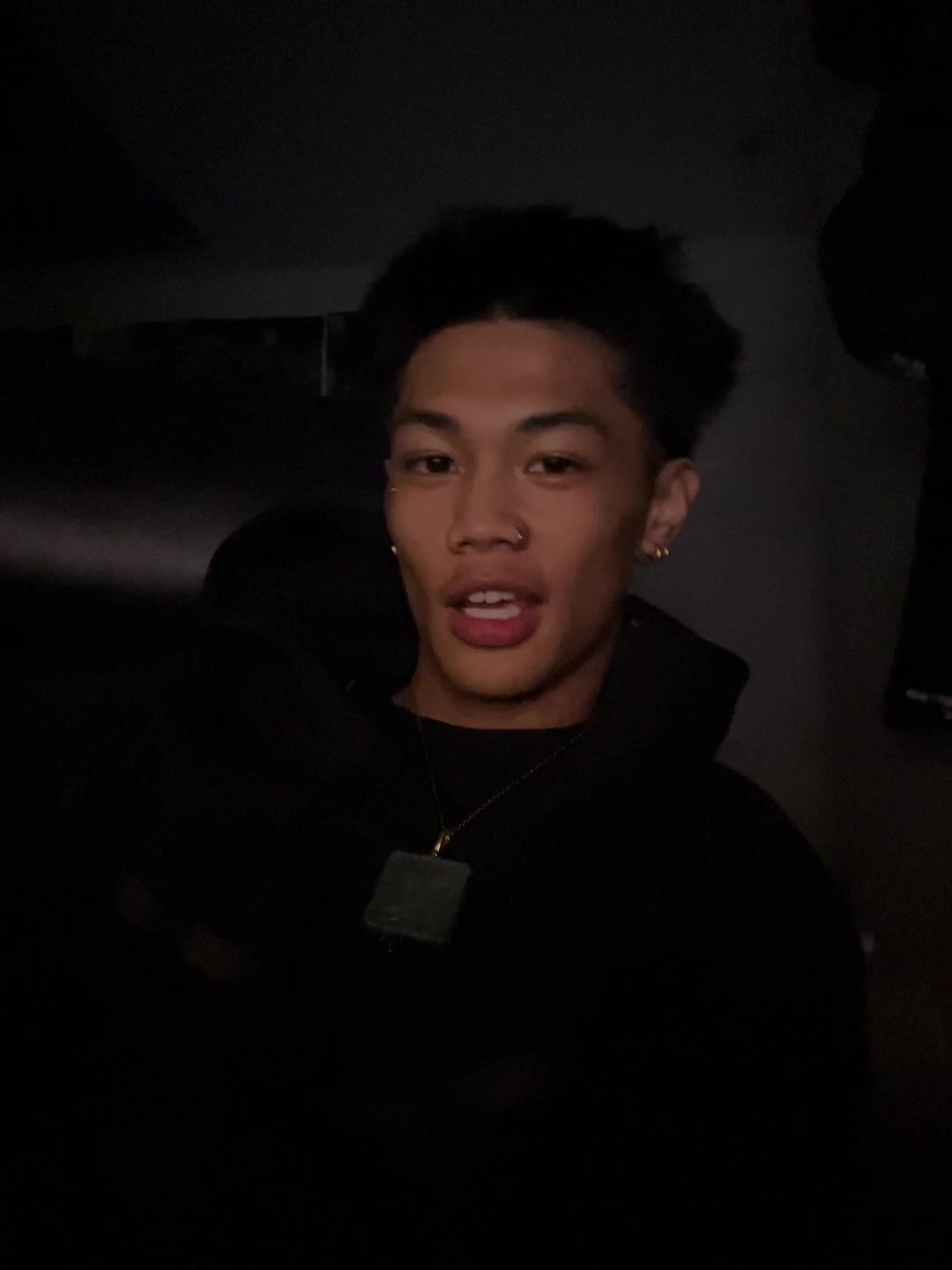 @Mj