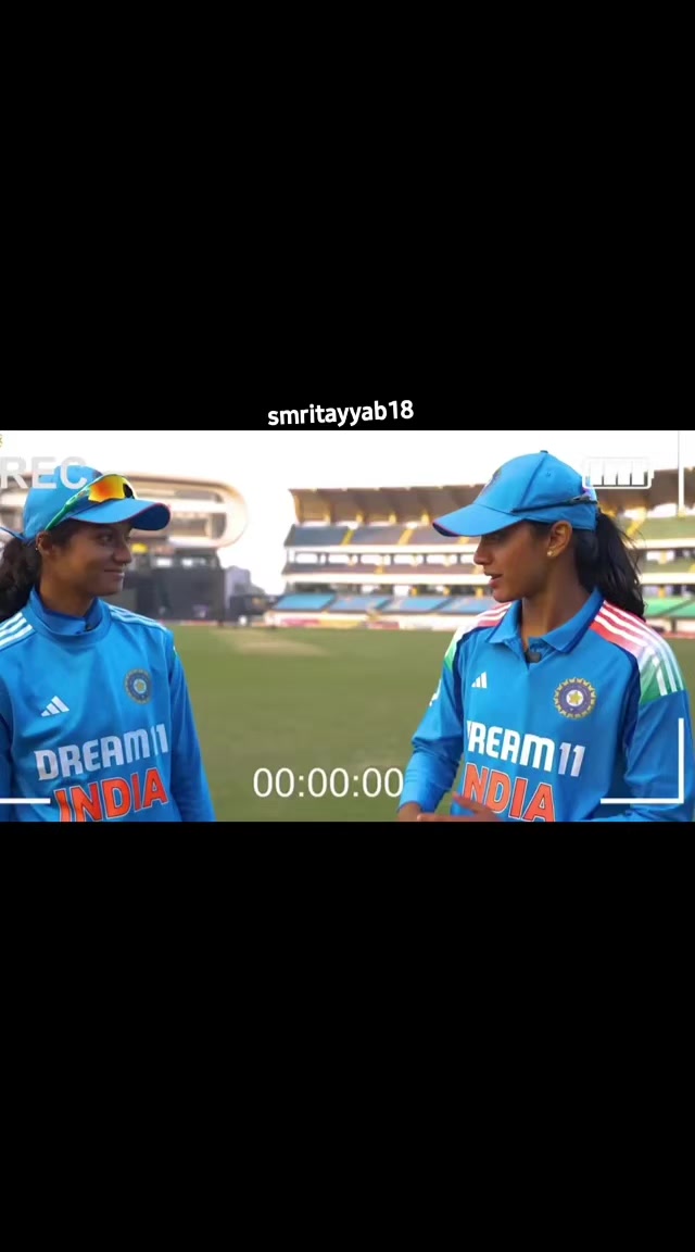 @Smriti Mandhana 18