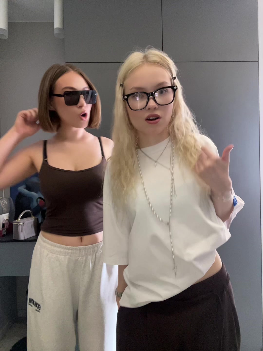 @Тгк:СОНЯ СНОВА 💋