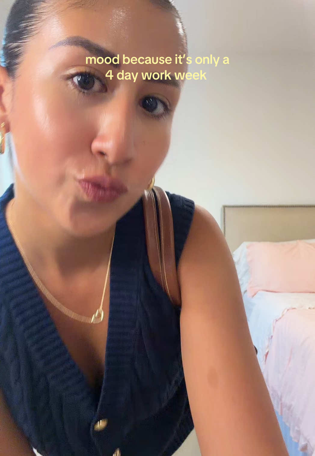 @Daniela⭐️
