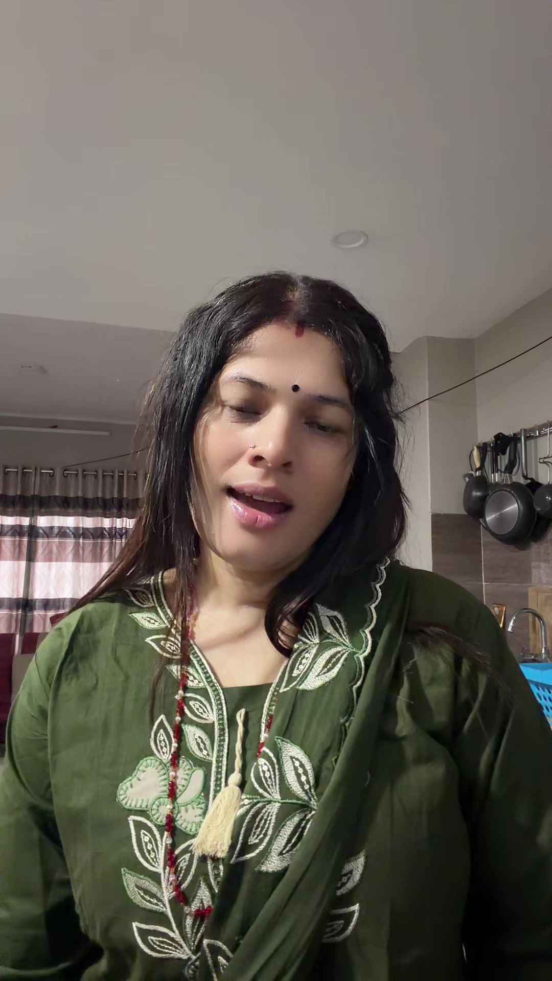 @Monikaधमालि 🧿❤️