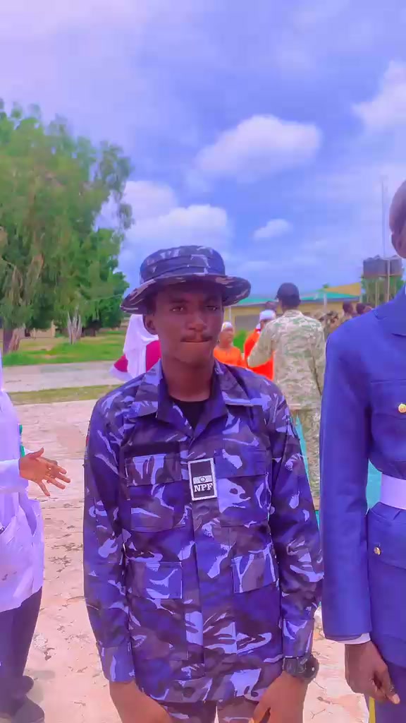 @Real Am&iuml;&ntilde;