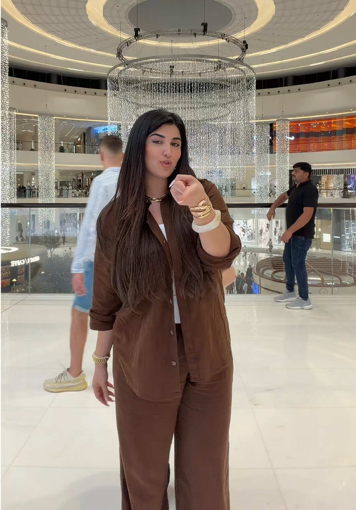 @Elma Hazoury🍿💛