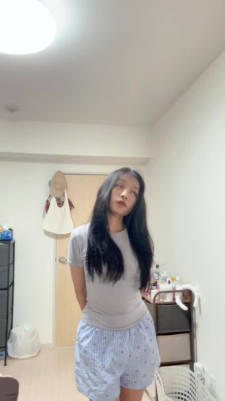 @Htet Myat Noe