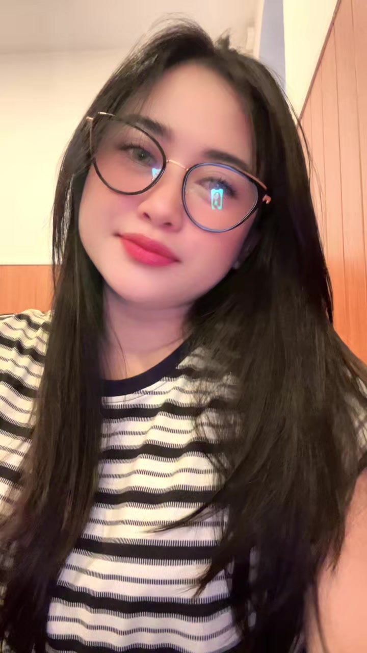 @Nanad🦋