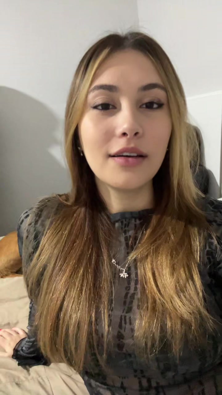 @julilouzaan