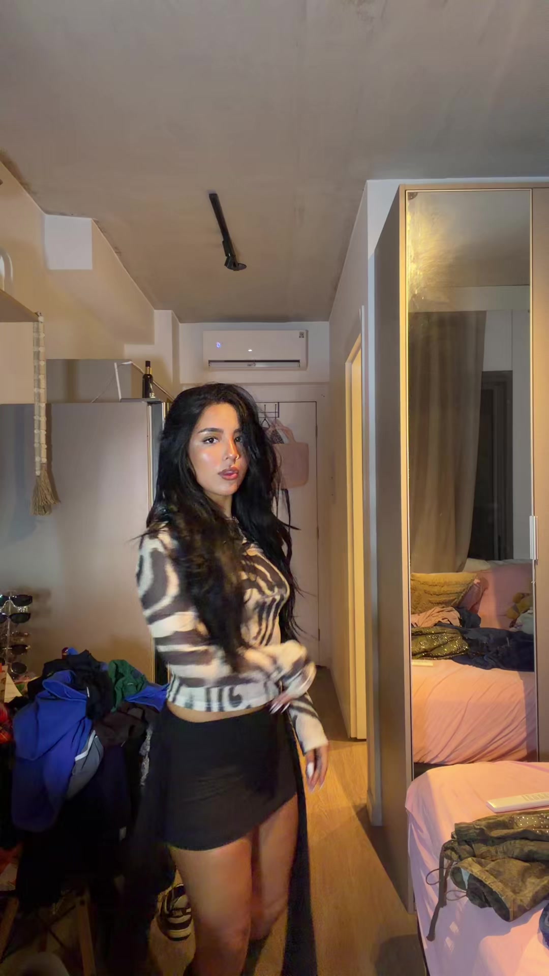 @thatafreitas